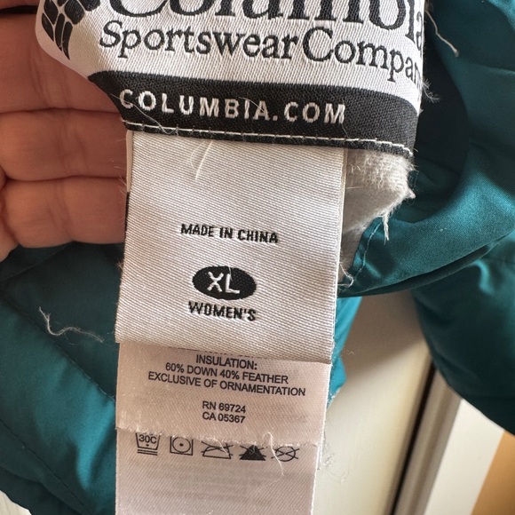 Columbia reversible down bomber, worn once - Picture 3 of 6